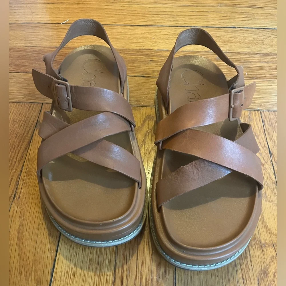 Chaco Tan Leather Strappy Platform Sandals - Picture 2 of 7